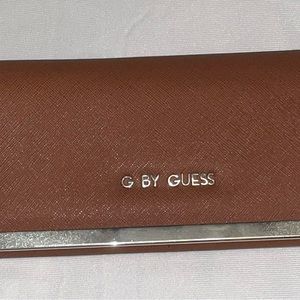 G by guess wallet